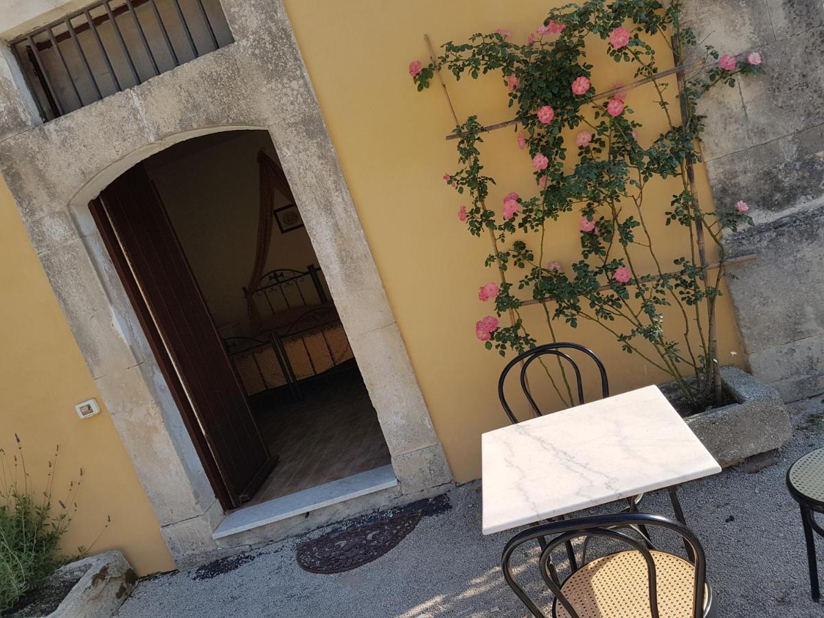 Country house Masseria Damma Case Monterosso