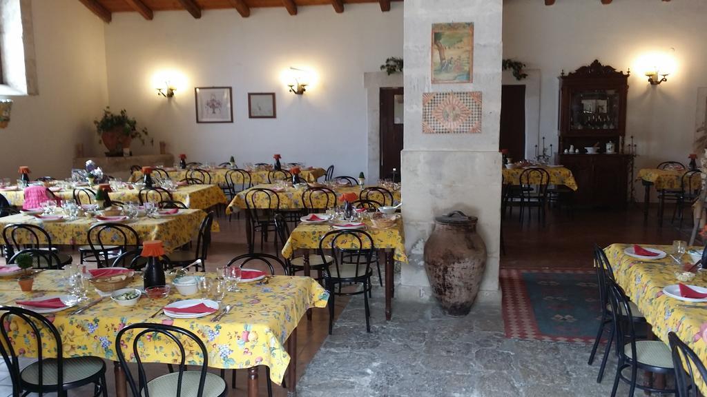 Masseria Damma * Case Monterosso